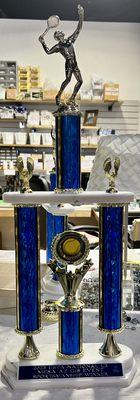 Two tier total 27inch overall height. For city of Mesa tennis center USTA nationals Level 3 tournament.