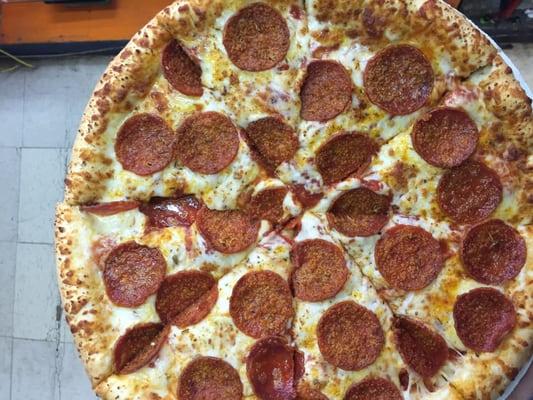 Turkey pepperoni pizza