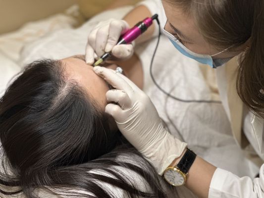 Working on microblading