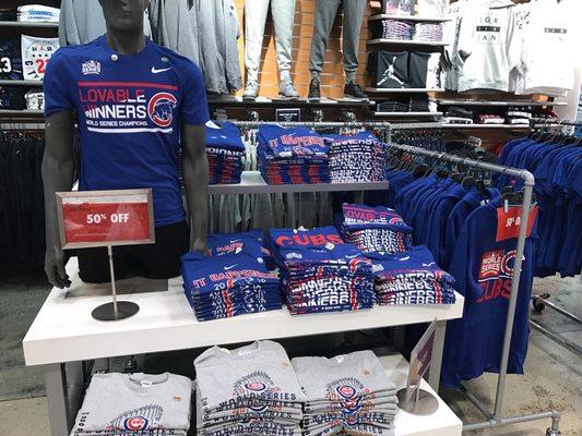 Champs Sports