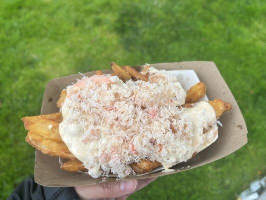 garlic crab fries