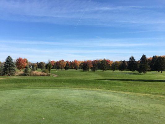 Hole #7 on a gorgeous Fall day