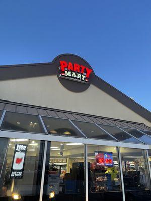 Findlay Party Mart