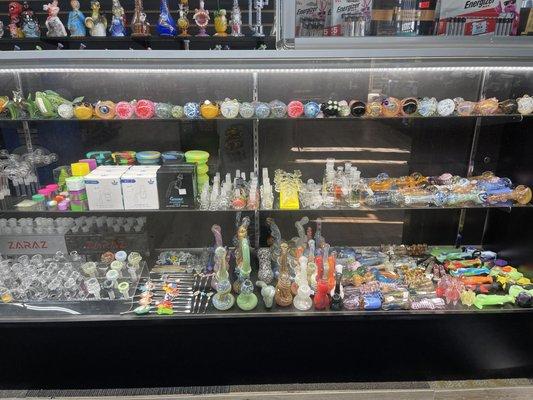 Hand Pipes,Bubblers, Ash Catcher, Dab Tools, Bangers. All smoking essentials available