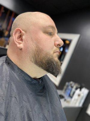 Beard trim by Vinny