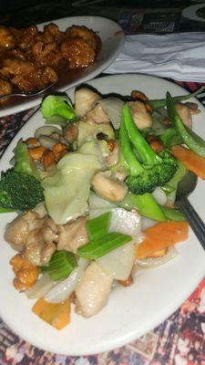 Cashew chicken