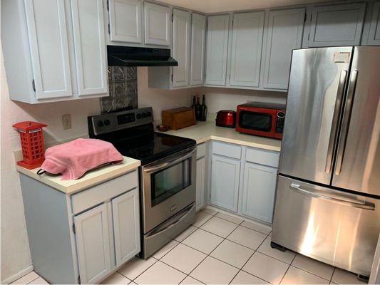 Make old kitchen cabinets look new