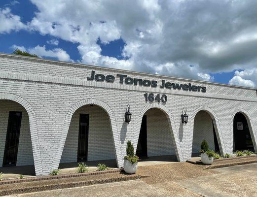 Joe Tonos Jewelers