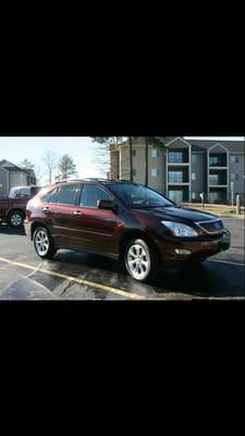 Mini Detail on this Lexus RX350.