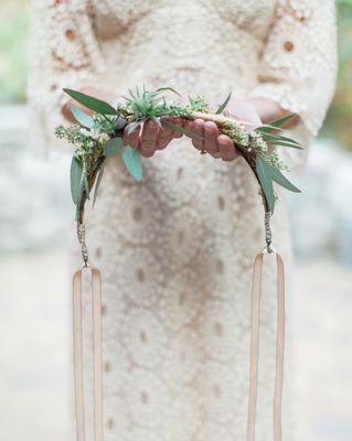 Head wreath, photo by Katie McGihon Photography