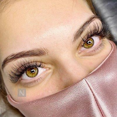 Natural long lash extension