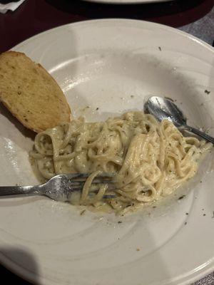 Delicious HOMEMADE ALFREDO with linguine!