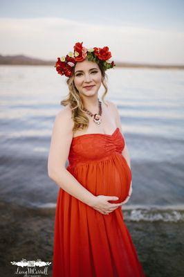 Photography: Lacey M Carrol Photography  Maternity Makeup & Hair: Looks By Rachelle