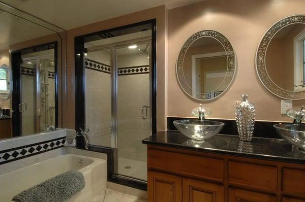 1920 Alhambra Road, San Marino, CA 91108, Master Bathroom