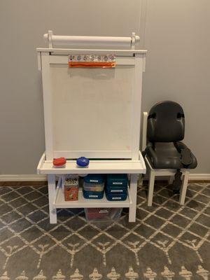 Easel and therapy seat