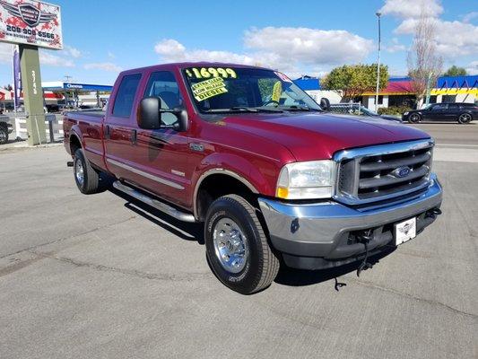 2004 Ford F-250 4x4 diesel, crew cab, only 93k.