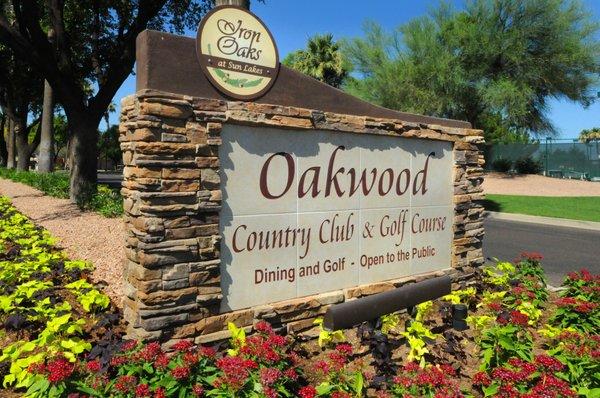 Welcome to Oakwood Golf