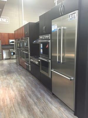 Pacific Sales Kitchen & Home Best Buy Southwest in Las Vegas