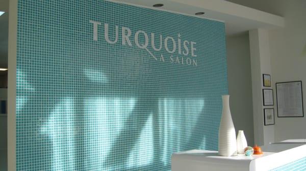 Modern Salon In the Uptown District of Palm Springs.