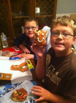 Wreath and reindeer donuts