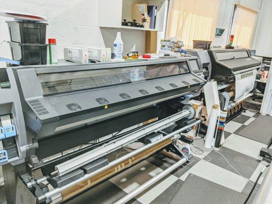 Large format printer