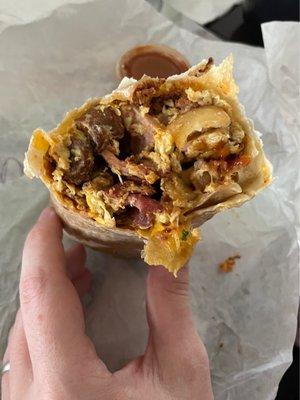 Super breakfast burrito