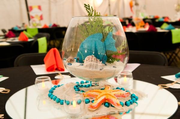 We have custom made centerpieces for any occasion.