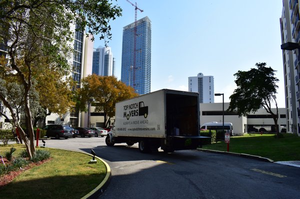 Top Notch Movers - Sunny Isles