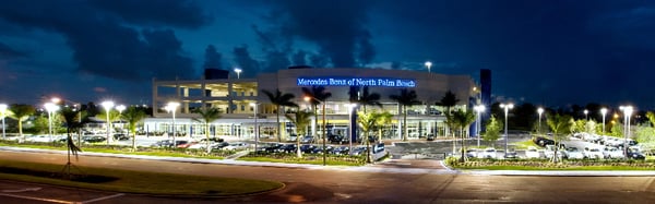 Exterior View of Mercedes-Benz of North Palm Beach, FL