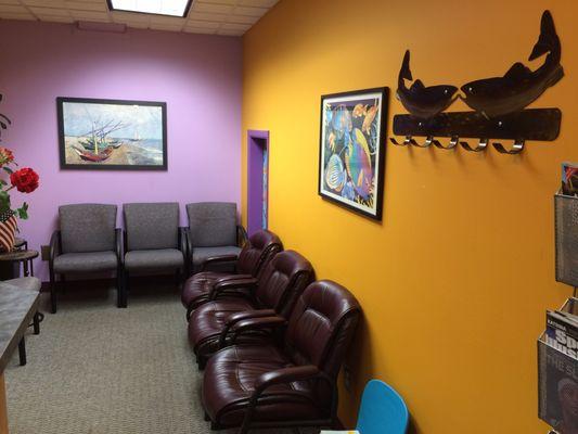 We strive to make your wait in the waiting room as short as possible.