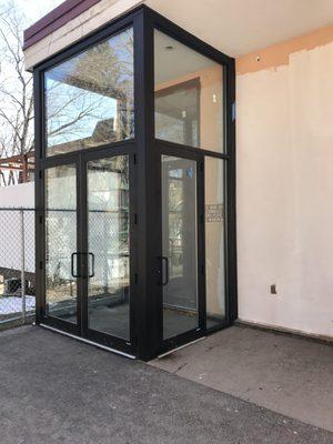 Full Vestibule Installed by LUCID!