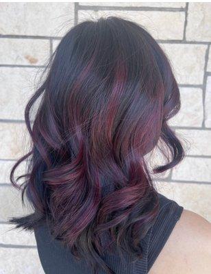 Beautiful red wine tones done by Pearl