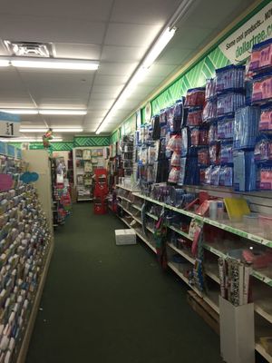 Foxborough Dollar Tree -- Route 140 Plaza : 30 Commercial Street / Route 140, Foxborough             Interior