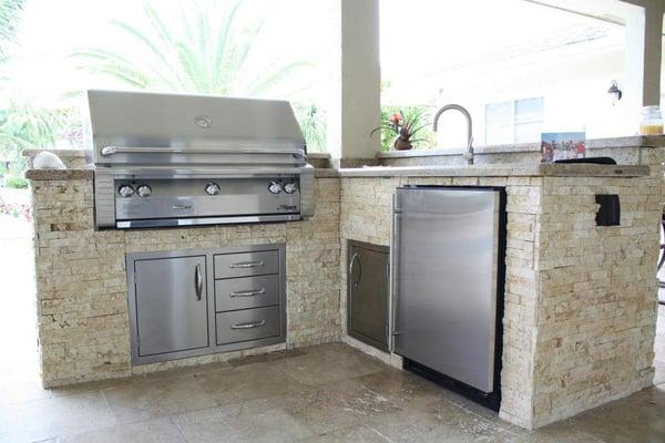 Outdoor Kitchen - Coral Springs, FL