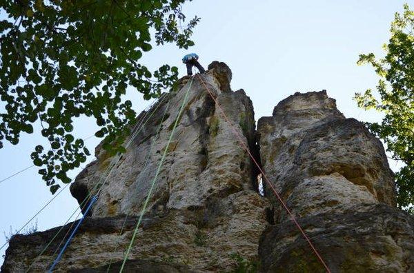 A fun rock climbing event at the Spinal Cord Injury Association of Illinois!