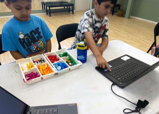 Learning scratch and incorporating LEGO design