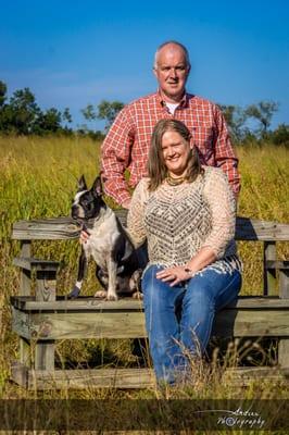 Family photos are always fun! All of your special members, like pets can be included!  *Shot in Boerne, Texas