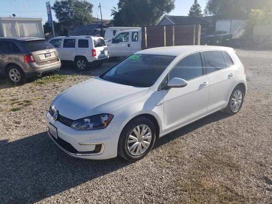 2015 VW e-GOLF Limited 48k Miles $9915