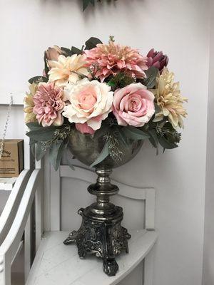 Formal Wedding Centerpiece