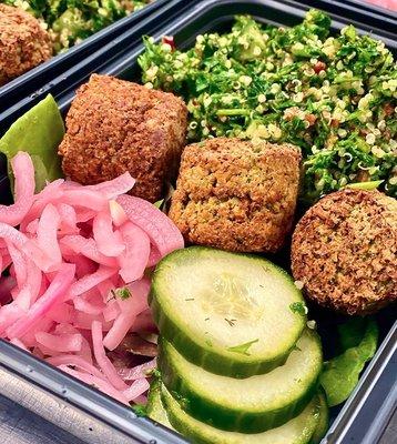 The Best Vegan Meal Prep Business in Milwaukee, WI.