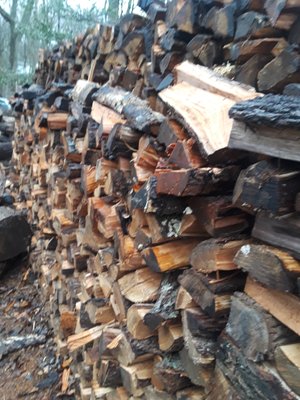 Premium quality 100% hardwood firewood for sale- mixed or cherry