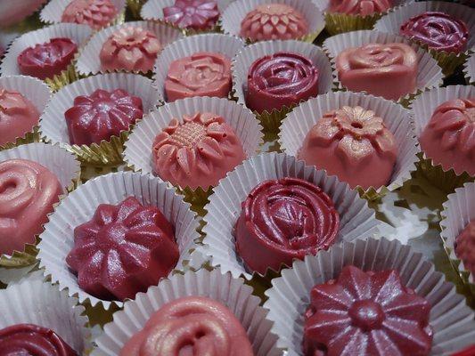 Handcrafted Chocolates. Fillings in this batch had our most popular flavor: chocolate caramel.