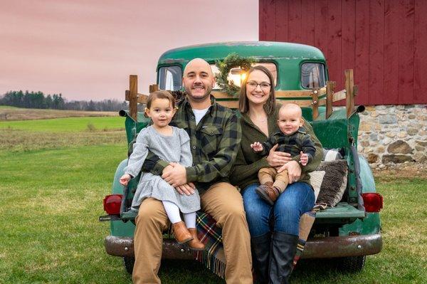 family Session with Where's Dotty Vintage truck Rental