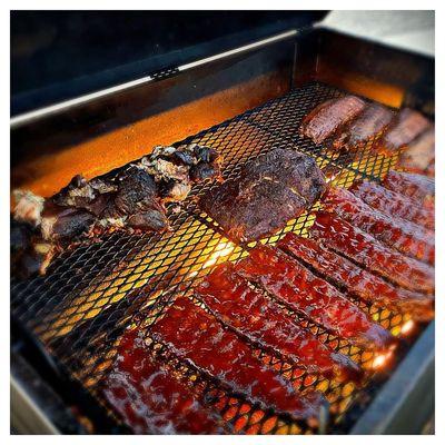 A full Smoker/Grill serving top chefs in Charleston