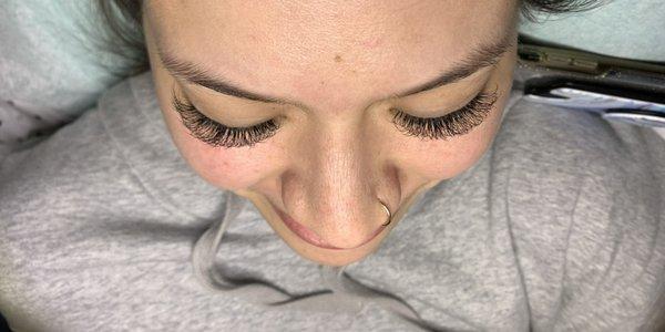 Natural lashes