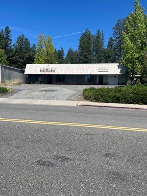 Empty building. No signage.