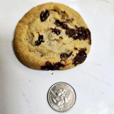 Crumbl Chocolate Chunk Cookie