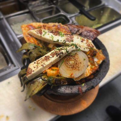 MOLCAJETE