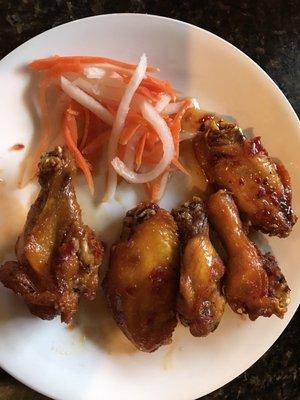 Appetizer: 5 pcs chicken wings $5.95. Very small wings and not my taste. Too sweet.