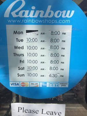 Either I'm blind or have difficulty with numbers because this sign CLEARLY states that they close every day except for Sunday @ 8pm.